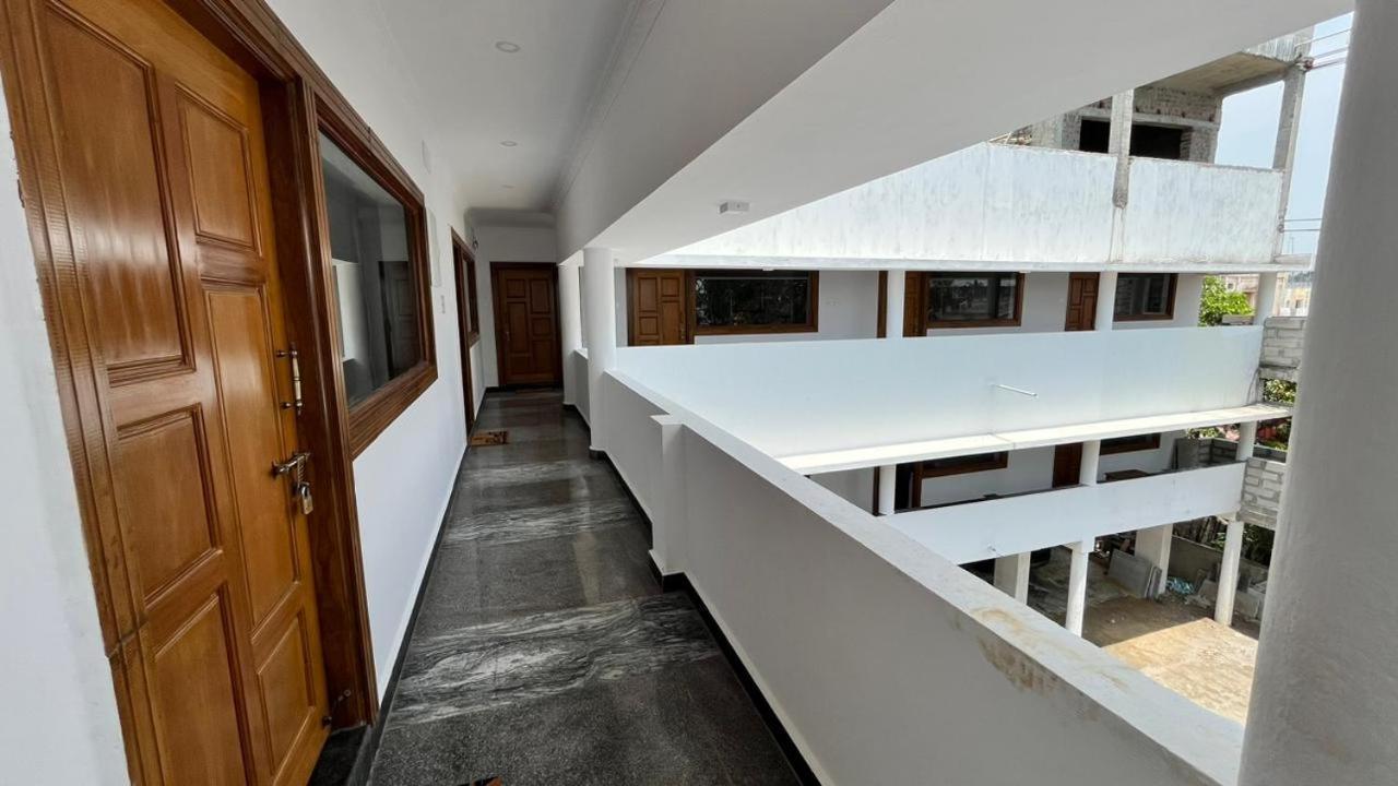 Anand Beach Guesthouse By Moonrocks Mahabalipuram Exterior foto