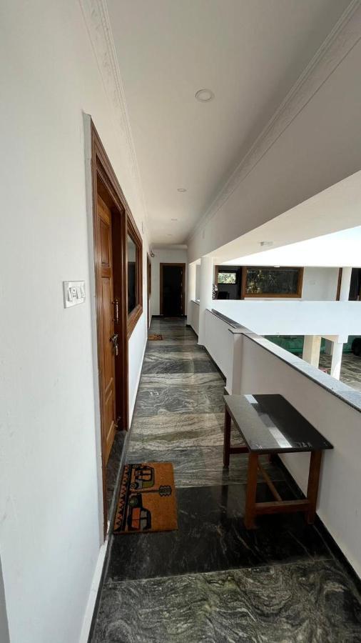 Anand Beach Guesthouse By Moonrocks Mahabalipuram Exterior foto
