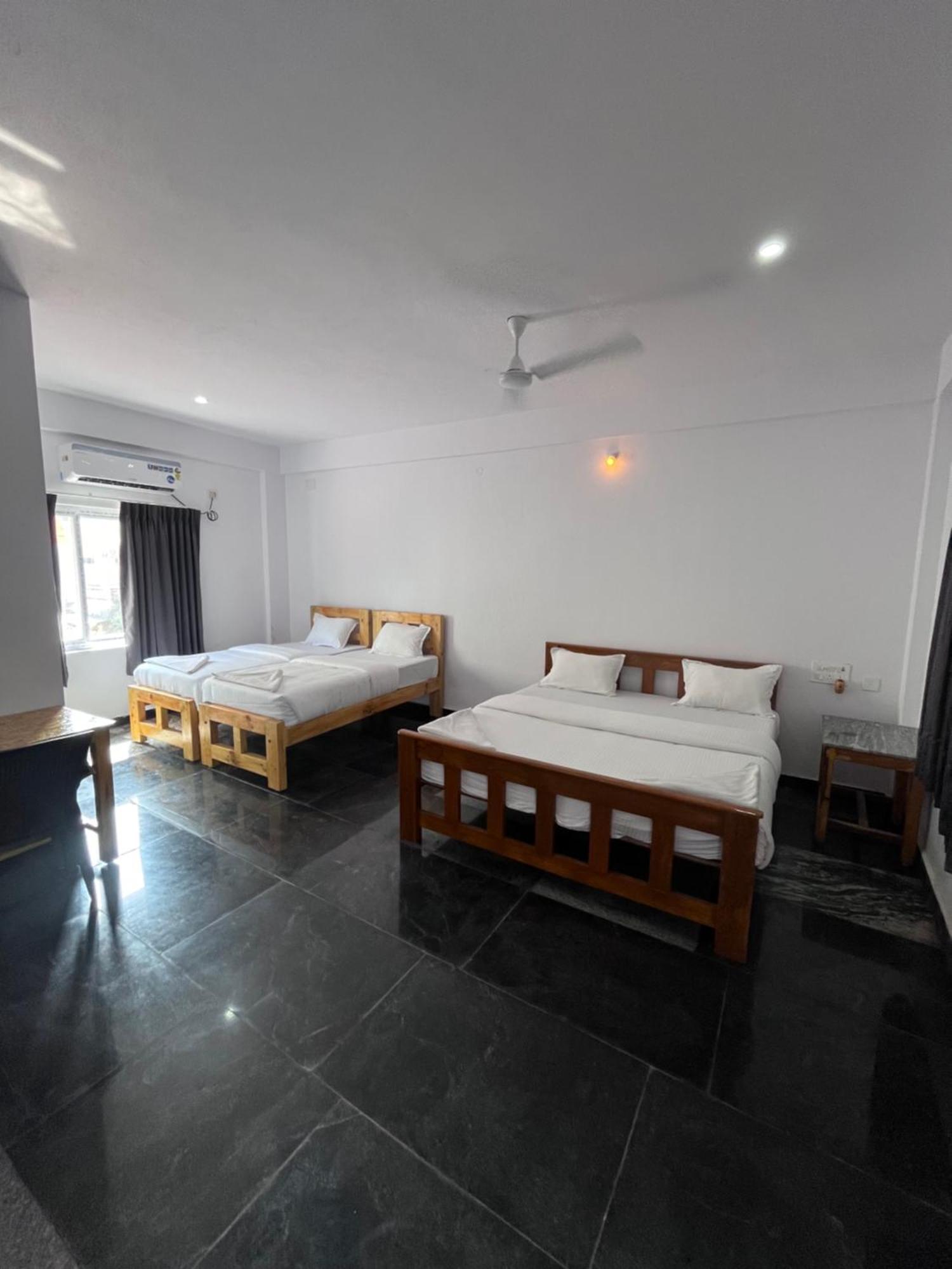 Anand Beach Guesthouse By Moonrocks Mahabalipuram Exterior foto