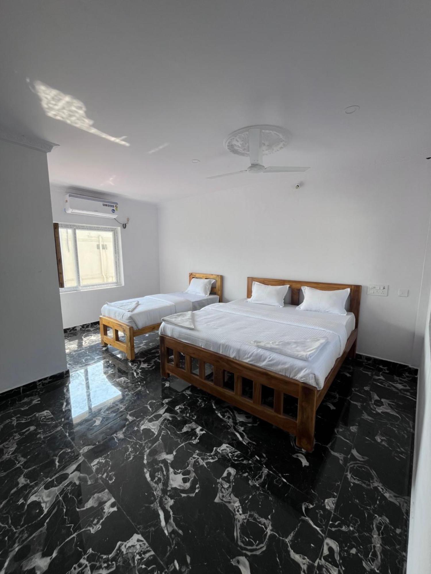 Anand Beach Guesthouse By Moonrocks Mahabalipuram Exterior foto